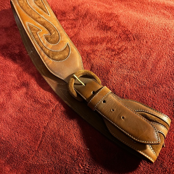 Vintage Brown Leather Fashion Belt - Picture 3 of 13